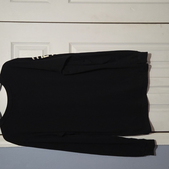 The North Face Black Long Sleeve Shirt. New With Tags - Picture 3 of 6